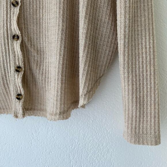 Out From Under Urban Outfitters Oversized Thermal Top Beige Size Small - Picture 4 of 6